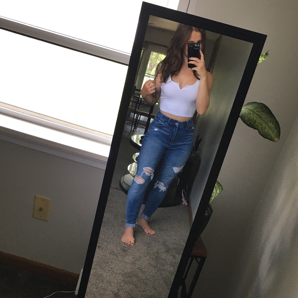 Crop top